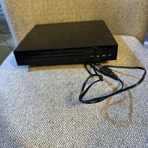ONN HDMI DVD Player w/TTS Model 100008761 No Remote, Tested And Works USB